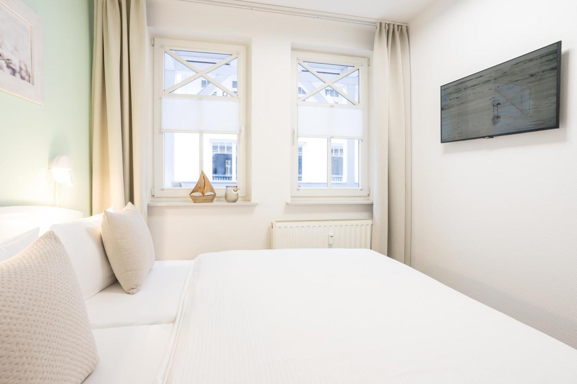 Fewo Auszeit Im Haus Strandburg Binz Buitenkant foto